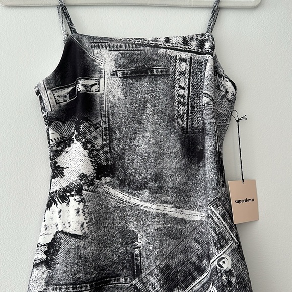 Superdown x Revolve Mini Dress - Picture 4 of 6